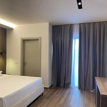 Hotel Rean Голем Екстер'єр фото