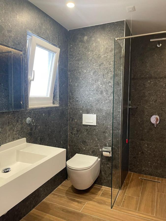 Hotel Rean Голем Екстер'єр фото