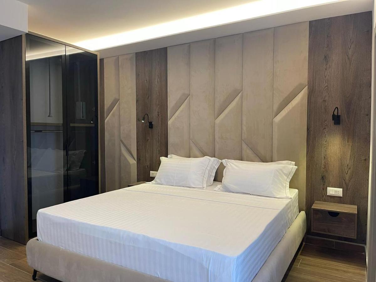Hotel Rean Голем Екстер'єр фото